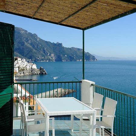 Amalfi Blue Flowers B المظهر الخارجي الصورة